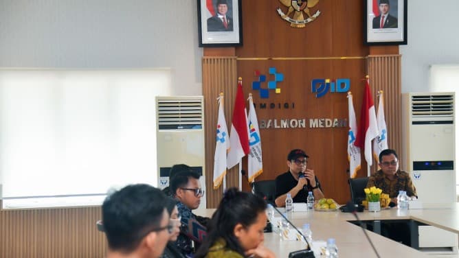 kemkomdigi-targetkan-internet-100-mbps-dalam-dua-tahun-percepat-pemerataan-hingga-daerah-pinggiran