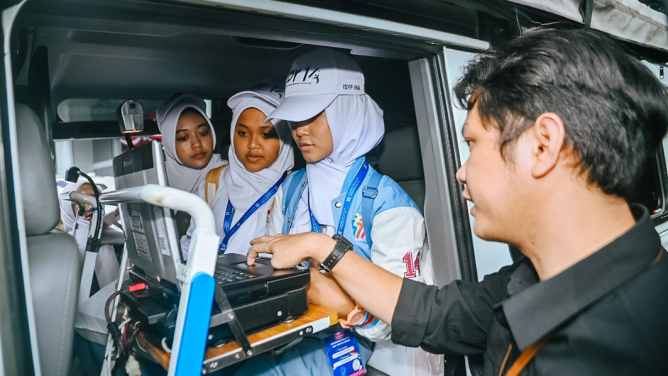 bukan-sekadar-pengguna-pelajar-harus-jadi-pembentuk-ruang-digital-yang-aman